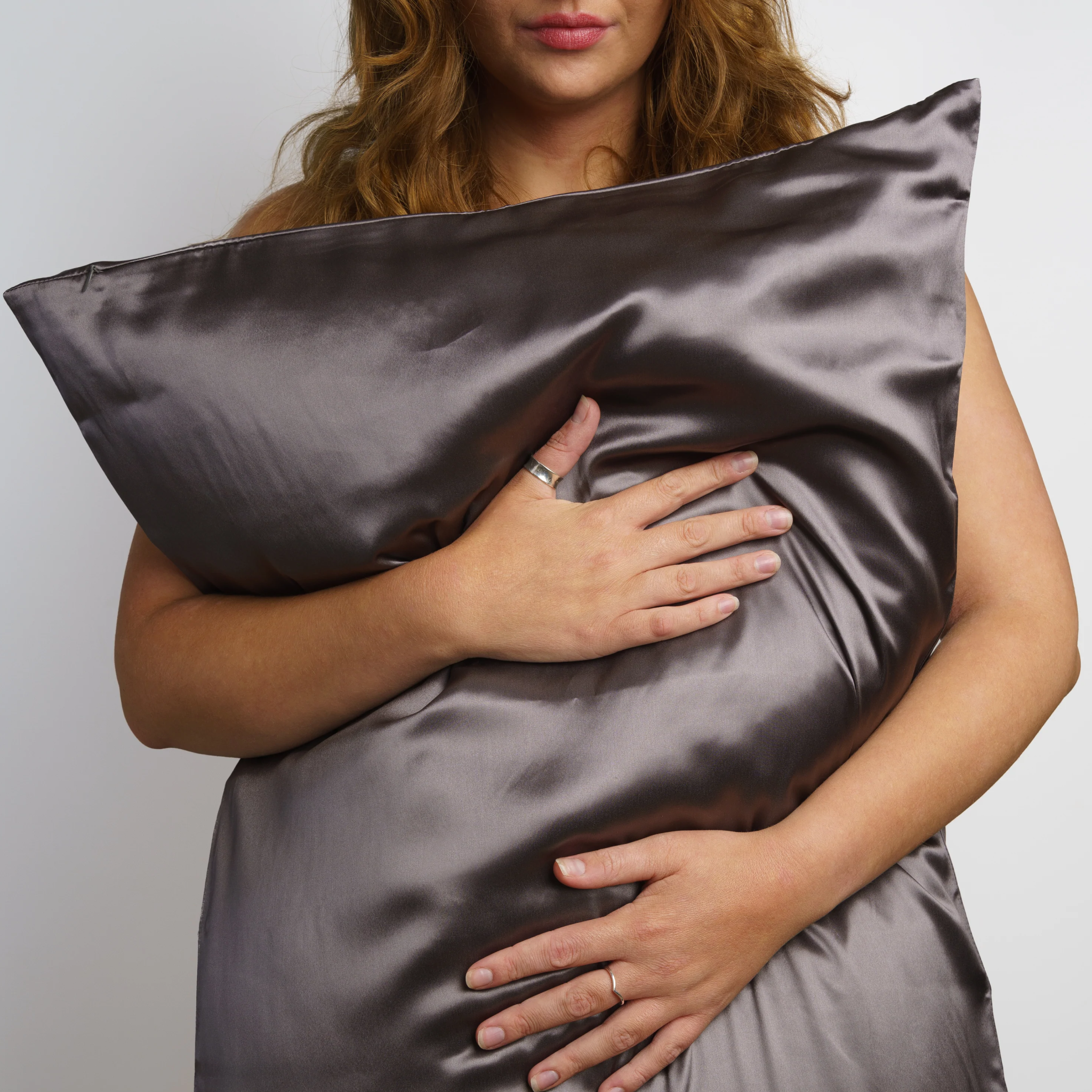 Silk pillowcase for sales acne