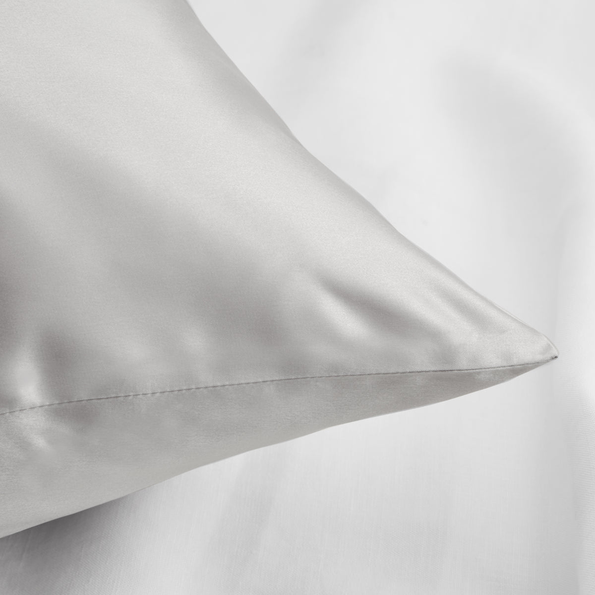 Pearl Grey Silk Pillowcase